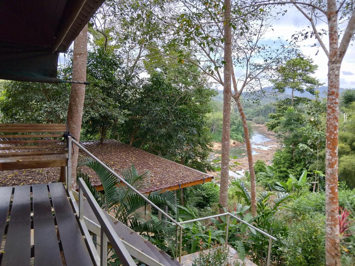 ภูริรักษ์ โฮมสเตย์ Ban Pha Saeng Lang Extérieur photo