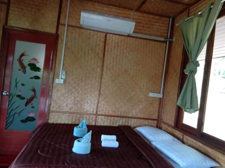 ภูริรักษ์ โฮมสเตย์ Ban Pha Saeng Lang Extérieur photo