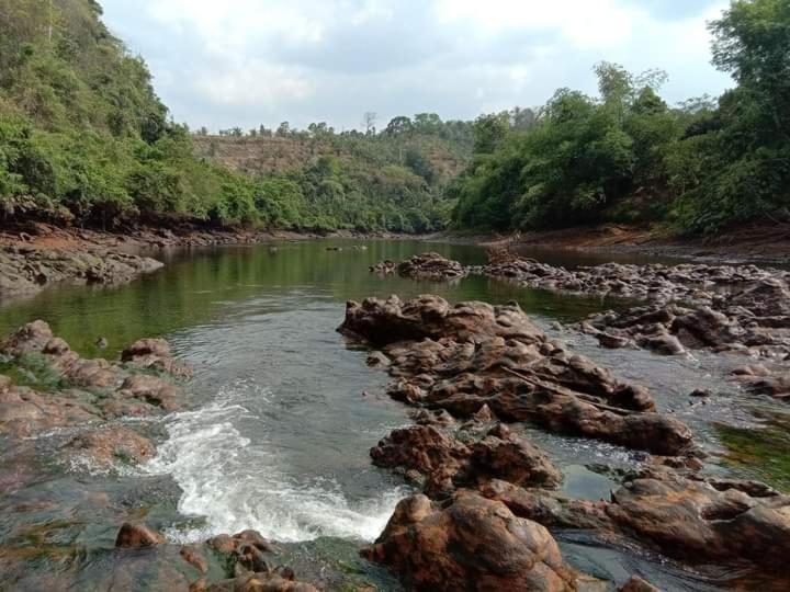 ภูริรักษ์ โฮมสเตย์ Ban Pha Saeng Lang Extérieur photo