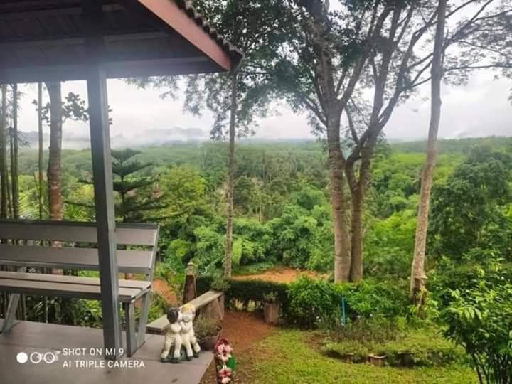 ภูริรักษ์ โฮมสเตย์ Ban Pha Saeng Lang Chambre photo